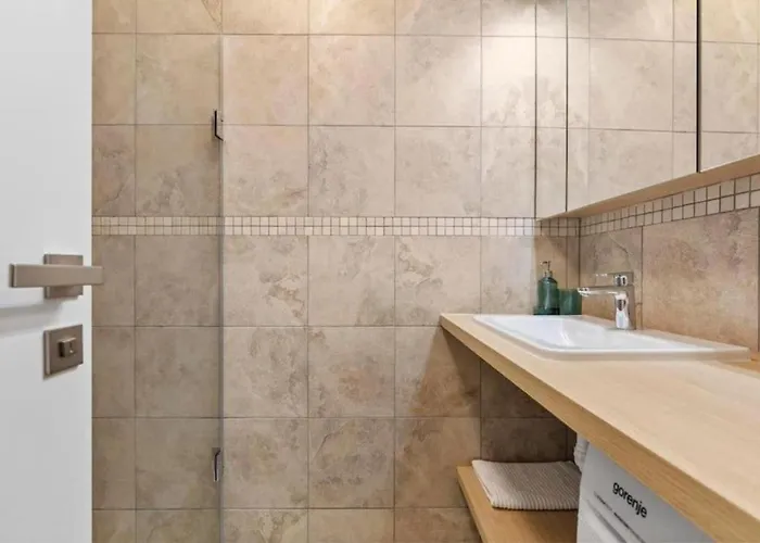 Apartament Train Station With Terrasse 1 Bratislava